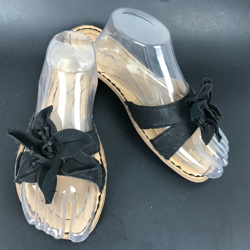 Faux black Leather Sonoma Slides with Flower Accent US 8.5